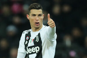 Devet godina, jedan prijatelj: Ronaldo u kontaktu samo sa Marselom