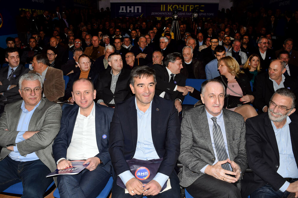 Knežević jednoglasno reizabran: Sa kongresa, Foto: Luka Zeković