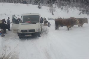 Snijeg odsjekao bjelopoljska sela Ponikvice i Stožer