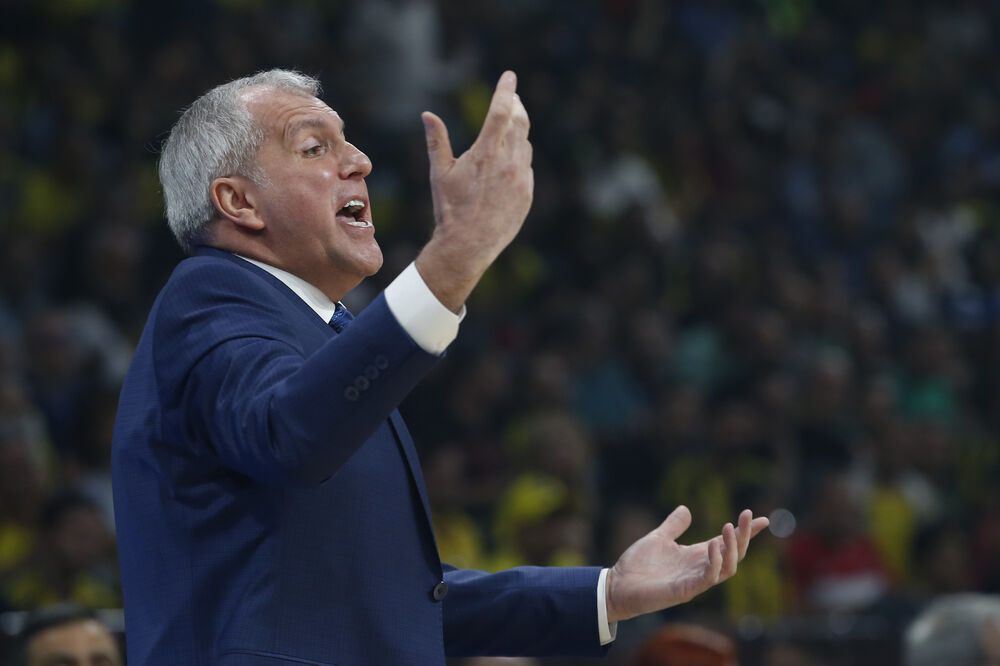 Najveći adut velikana iz azijskog dijela Istanbula: Željko Obradović, Foto: Darko Vojinović/AP