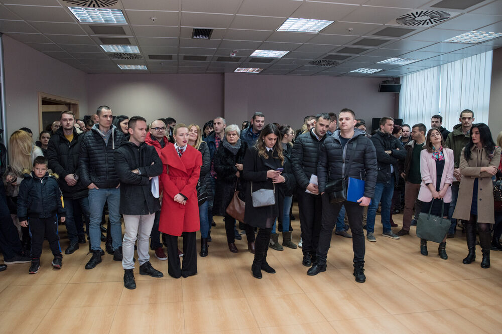 Sa uručivanja vaučera, Foto: Mrt.gov.me