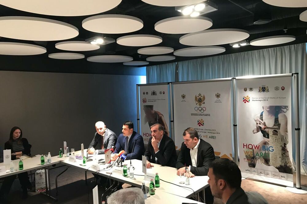 Sa konferencije za novinare, Foto: COK