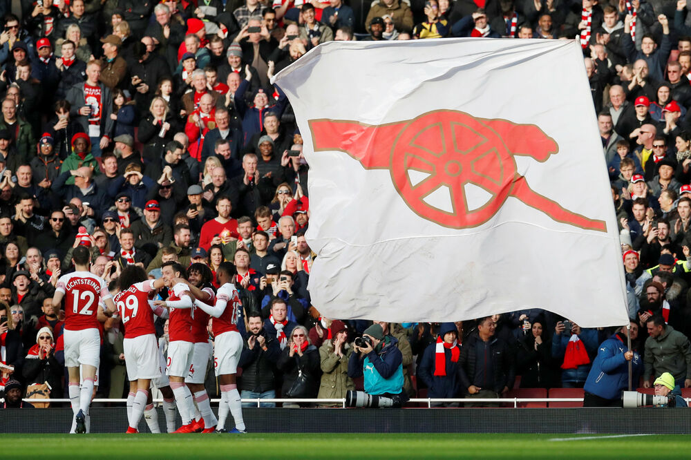 Fudbaleri Arsenala slave gol protiv Barnlija, Foto: Reuters