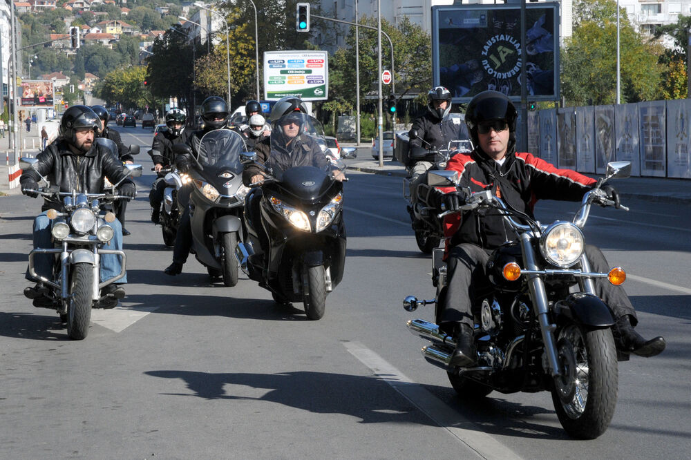 Bajkeri u humanoj misiji: Ilustracija, Foto: Luka Zeković