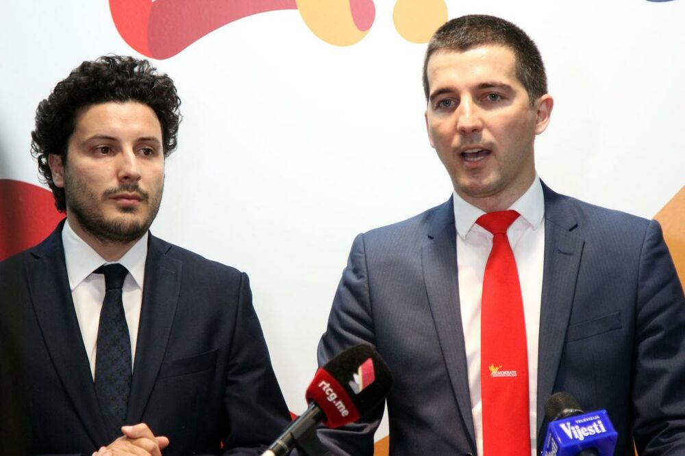 Lider GP URA Dritan Abazović i predsjednik Demokrata Aleksa Bečić, Foto: Filip Roganović