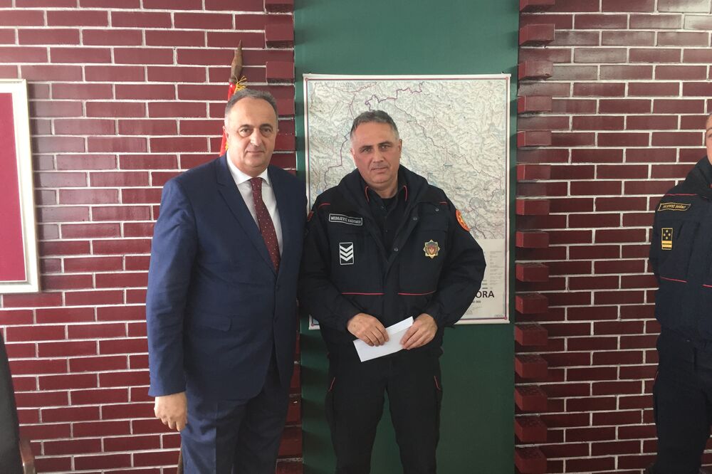 Policajac Medojević sa gradonačelnikom