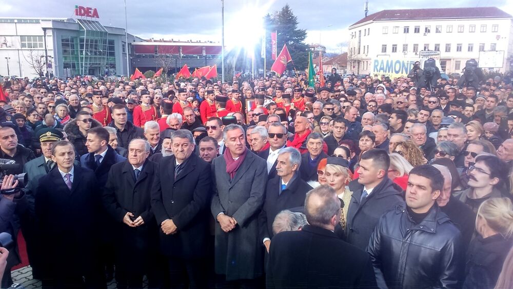 Sa otkrivanja spomenika komitima u Nikšiću