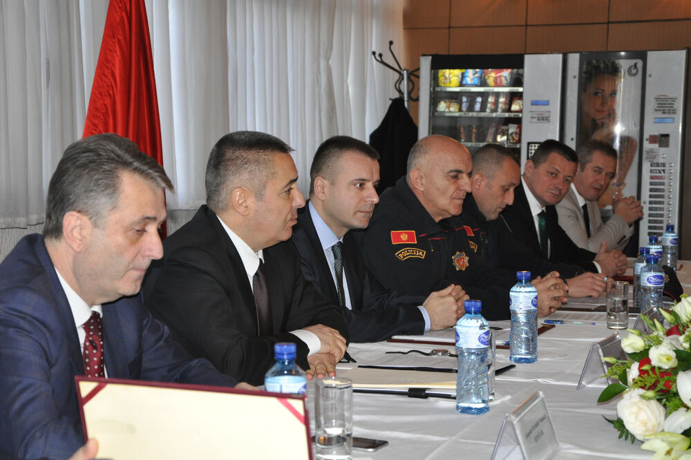 Sa Kolegijuma, Foto: Uprava policije