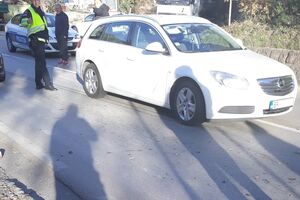 Sutomore: Ženu udario automobil dok je prelazila magistralu