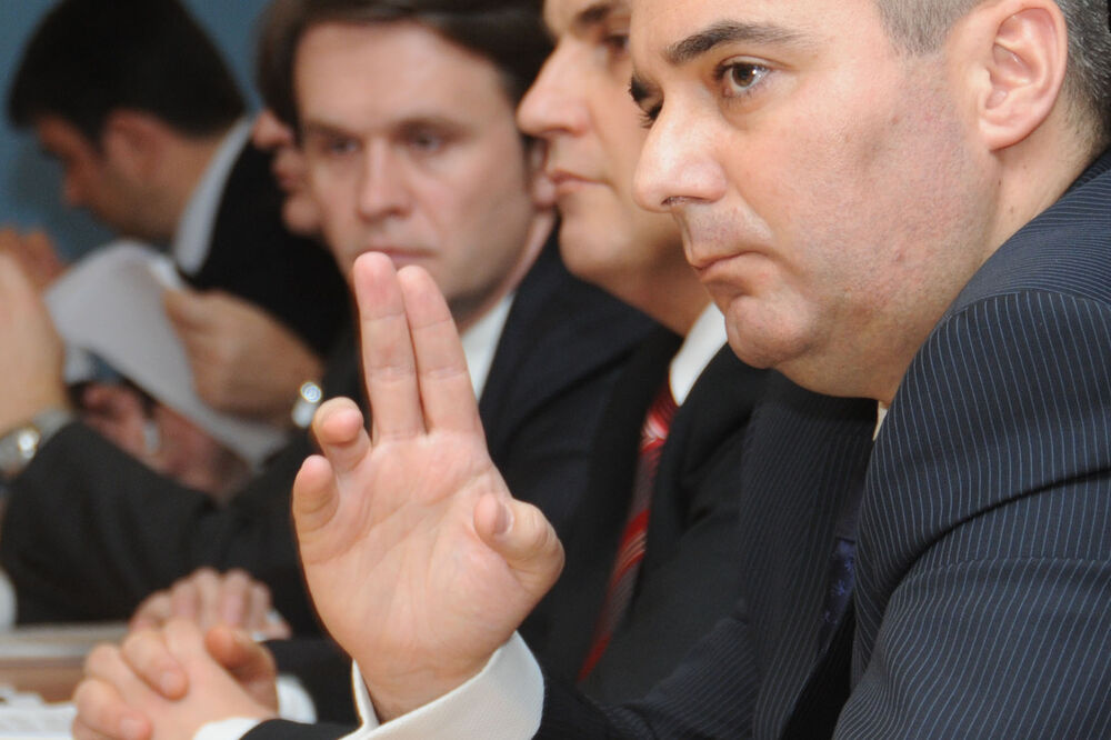 Direktor policije Veselin Veljović, Brajović i Konjević na odboru za bezbjednost (arhiva), Foto: Savo Prelević