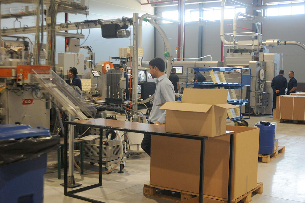 Druga polovina iznosa nakon praznika: Novi duvanski kombinat, Foto: Zoran Đurić