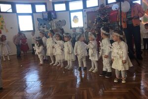 Žabljak: Mališani iz vrtića priredili novogodišnji program