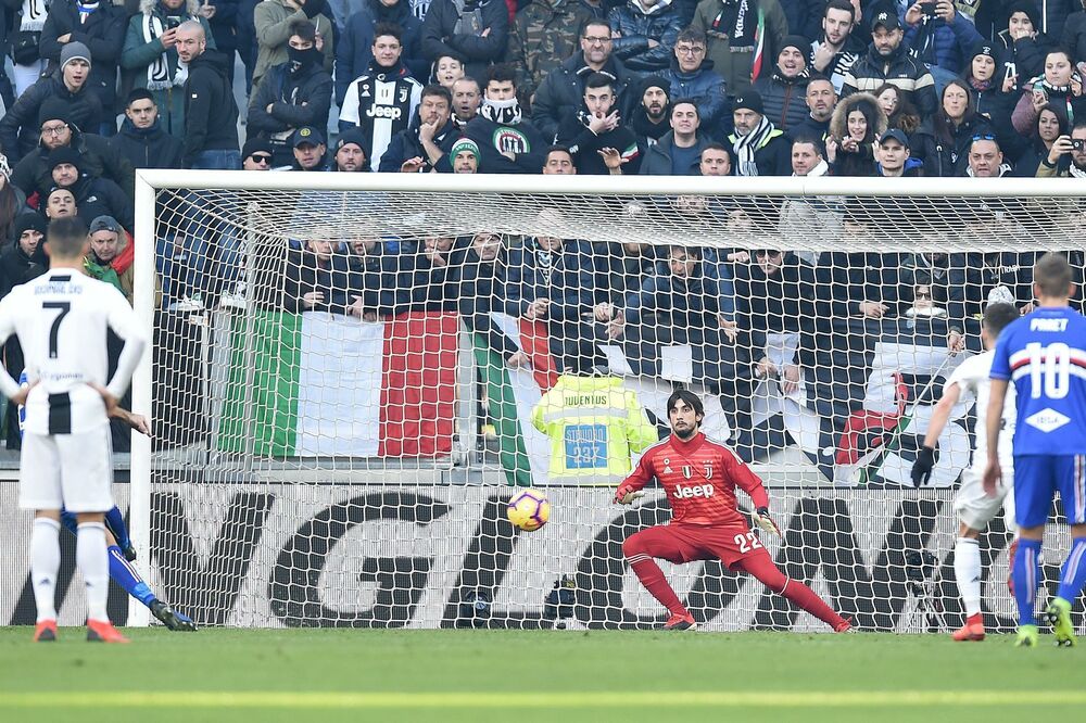 Sa utakmice Juventus - Sampdorija, Foto: ANSA/AP/BETA