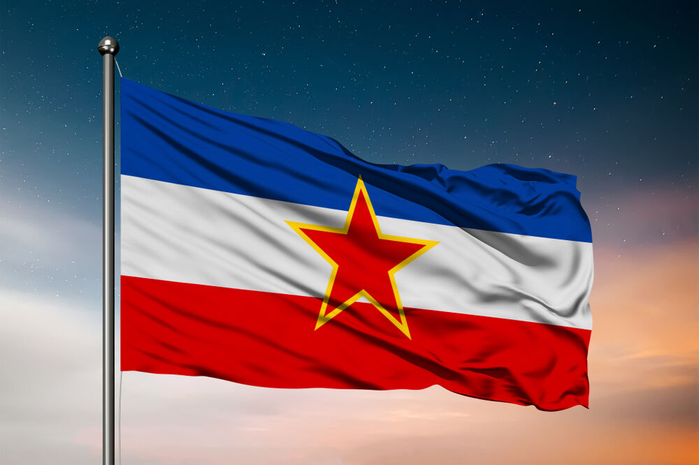 Zastava Socijalističke Federativne Republike Jugoslavije, Foto: Shutterstock