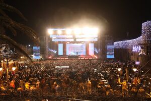 Pogledajte kako su Burak Yeter i Darren Emerson "zagrijali"...