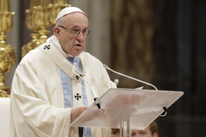 Papa Franjo: Neka vas vjera vodi kao što majka vodi svoju djecu