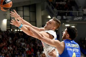 Alen Omić i zvanično u Milanu