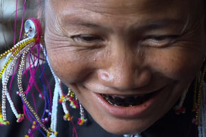 Kad su crni zubi simbol ljepote