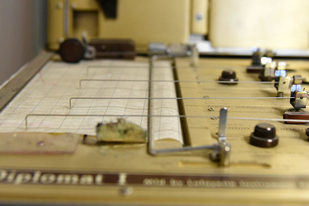 Analogni poligraf, Foto: Boris Pejović