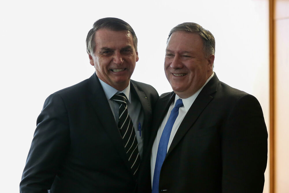 Bolsonaro and Mike Pompeo, Photo: Reuters