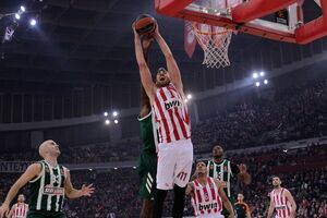 Milutinov demolirao PAO, 12. vezana pobjeda Fenerbačea