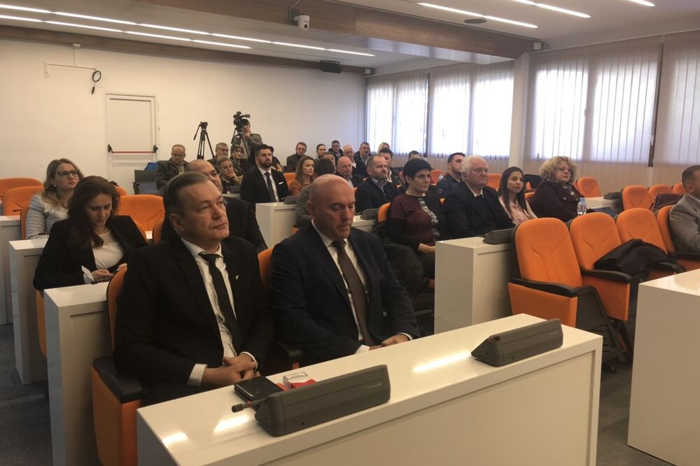 Sa današnje sjednice, Foto: Vuk Lajović