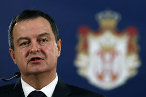 Dačić: Srbi treba da uđu u savez sa DPS-om