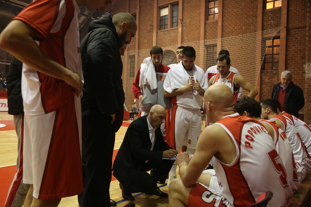 Košarkaši Lovćena