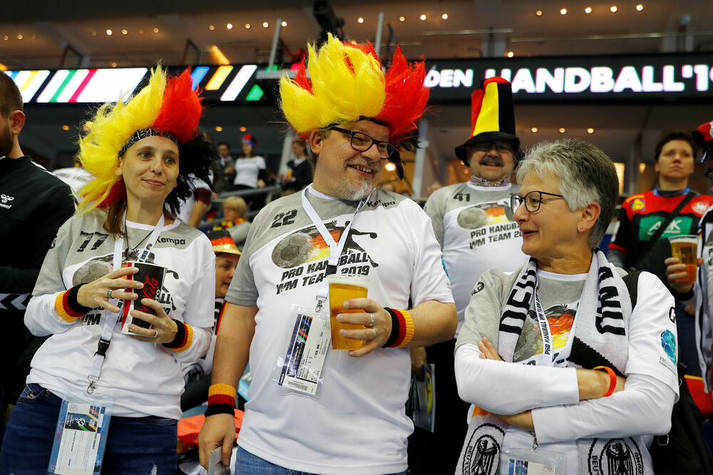 Nadaju se zlatu: Navijači Njemačke, Foto: FABRIZIO BENSCH