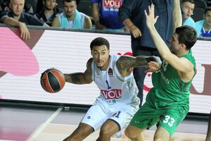 Budućnost je drugi tim nakon promjene trenera i dolaskom novih...