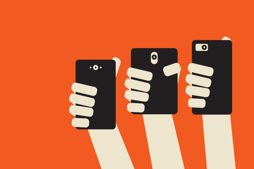 smartfon, fotografisanje, Foto: Shutterstock