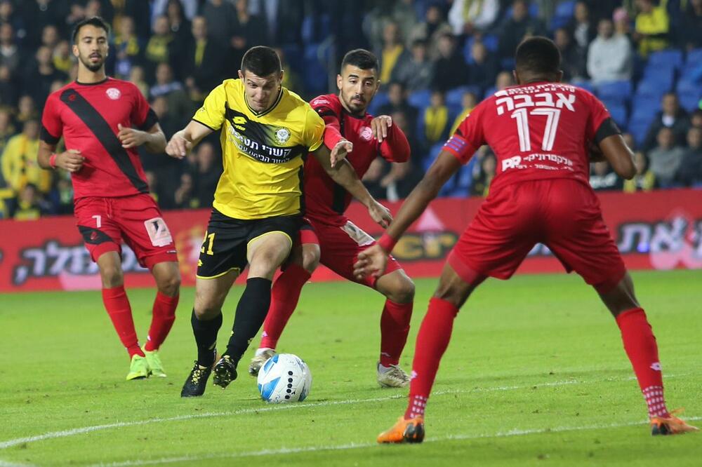 bećiraj, Foto: Fcmn.co.il