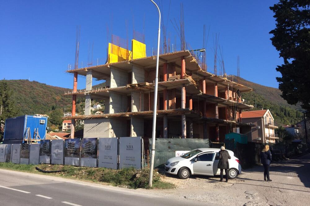 inspektori Tivat, gradnja, Foto: Opština Tivat