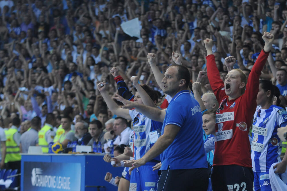 Dragan Adžić, ŽRK Budućnost finale LŠ 2012, Foto: Savo Prelević