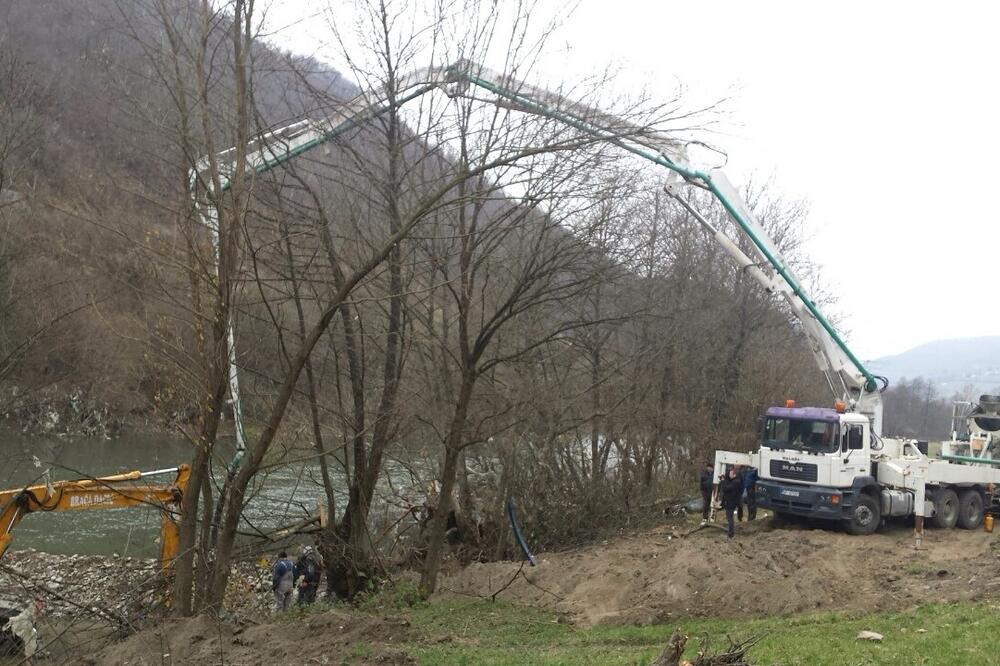 vodovod Dobrakovo, Foto: Jadranka Ćetković