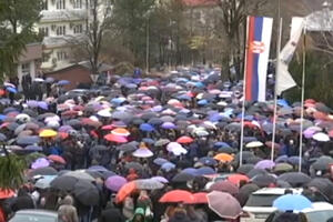 Mirni protesti u sjevernoj Kosovskoj Mitrovici