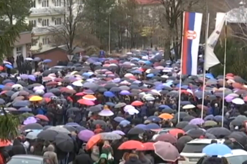 kosovska mitrovica protest, Foto: Screenshot (Youtube)