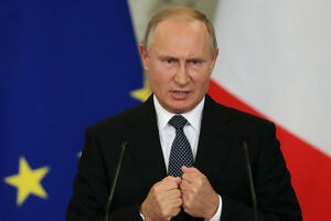 Putin: Porošenko izazvao sukob da bi osigurao predsjednički mandat