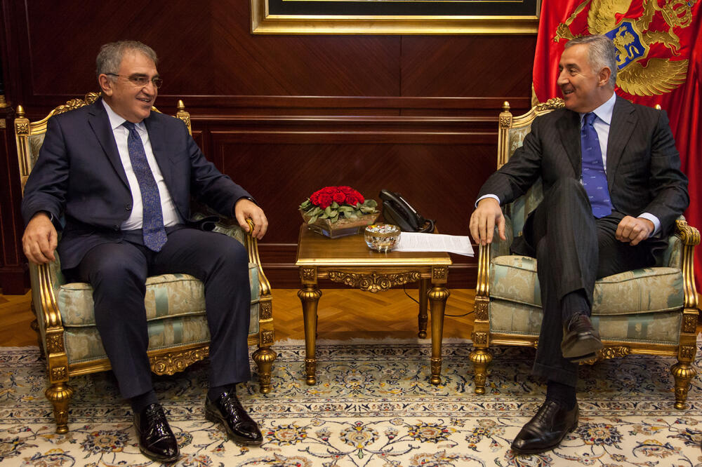 Serhat Galip, Milo Đukanović, Foto: Služba za informisanje Predsjednika Crne Gore