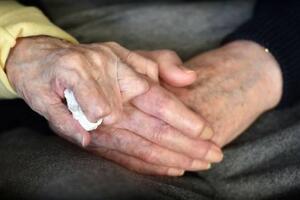 Između staračkog i vječnog doma