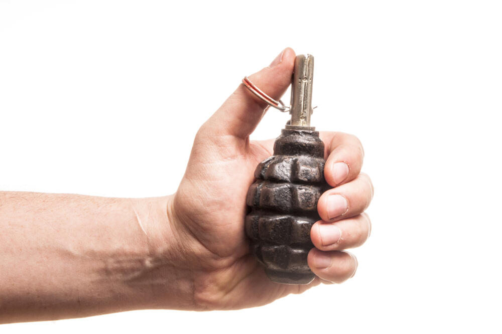 Granata, bomba, Foto: Shutterstock