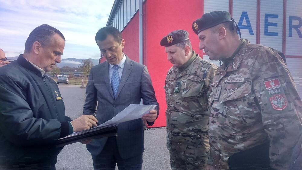 aerodrom Kapino polje, Predrag Bošković