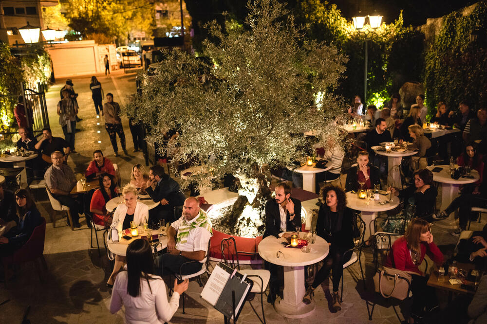 Koncert Gradskog tamburaškog orkestra Pljevlja, restoran Byblos, Podgorica, Foto: Byblos