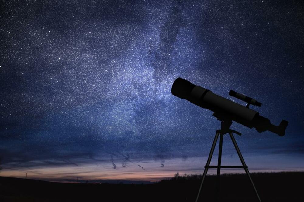 teleskop, Foto: Shutterstock.com