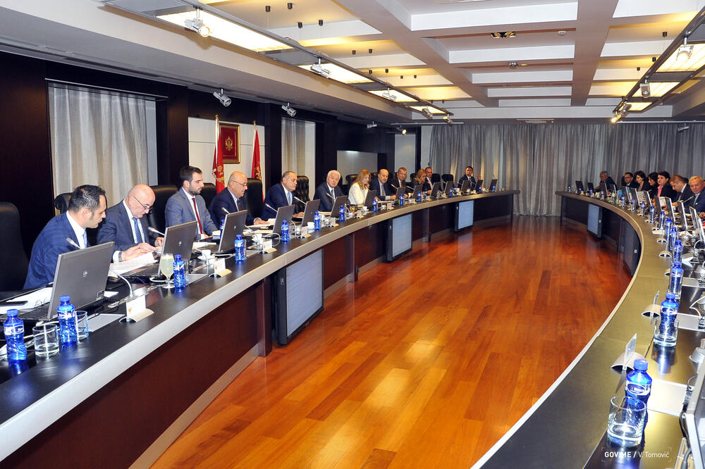 Duško Marković, rukovodioci uprava, Foto: Vlada Crne Gore