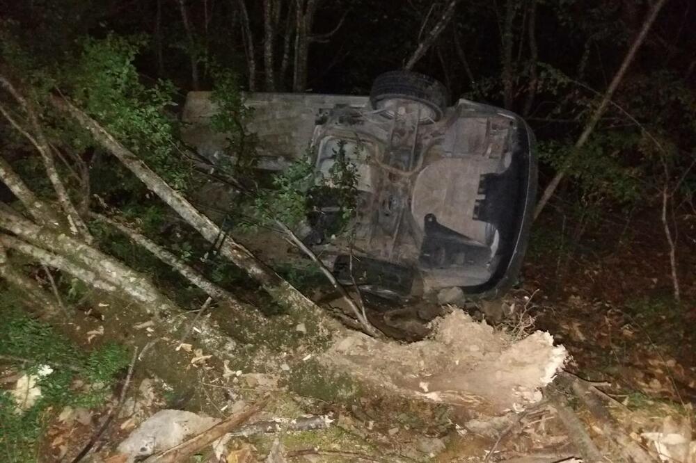 Kolašin, auto u provaliji, Foto: Služba zaštite spasavanja Kolašin