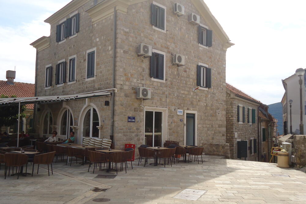 radio herceg novi, Foto: Slavica Kosić