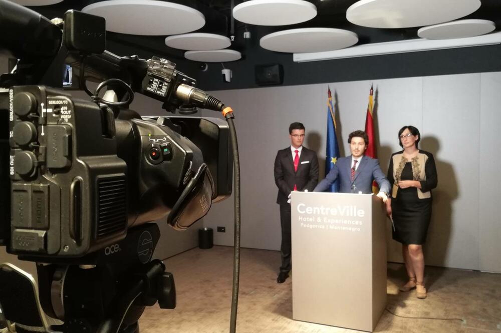 Danilo Šaranović, Dritan Abazović, Anka Vukićević, Foto: Građanski pokret URA