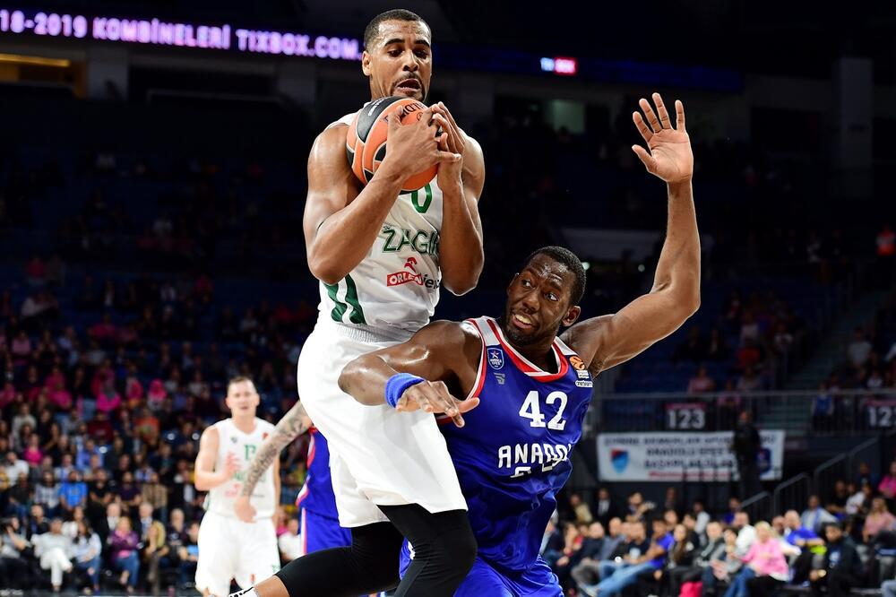 Anadolu Efes - Žalgiris Brendon Dejvis, Foto: Euroleague.net