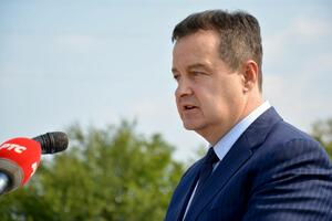Dačić: Srbija želi u EU, nepošten odnos Zapada prema Srbiji